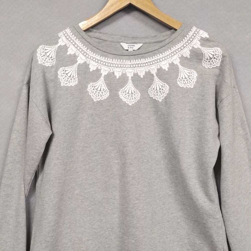 Crown & Ivy Sweater Women's Small Lace Applique 100% Cotton Gray Soft Comfy